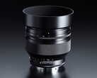 Cosina ofrecerá pronto uno de los objetivos más rápidos para la bayoneta E de Sony. (Imagen: Cosina)